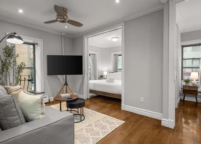 Sleek Lower East Side Retreat